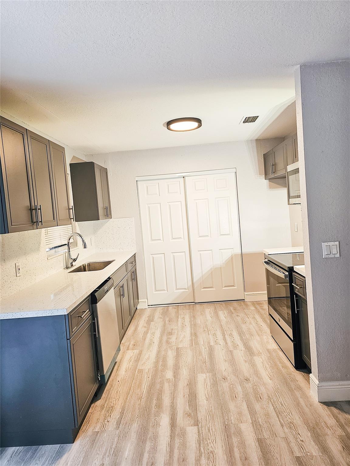 Royal Palm Estates - Residential