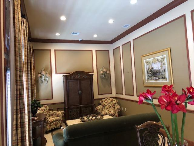 HYPOLUXOS MARINERS CAY CO - Residential Lease