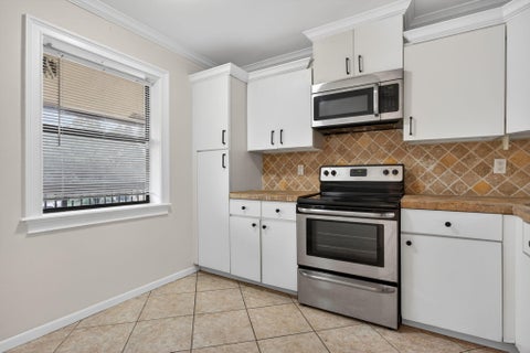 Tiny photo for 4251 Carambola Circle S, Coconut Creek, FL 33066 (MLS # B26038290)