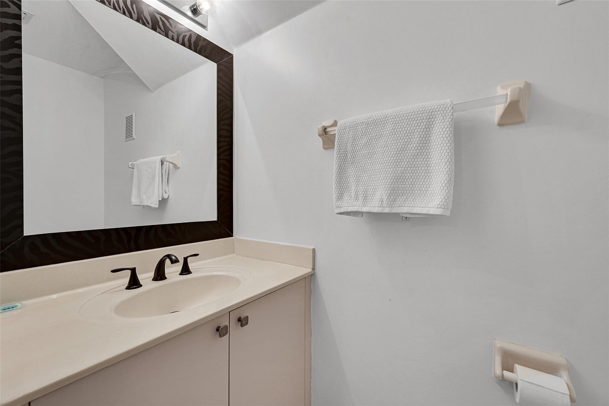 Enclave Wyndham Lakes - Residential