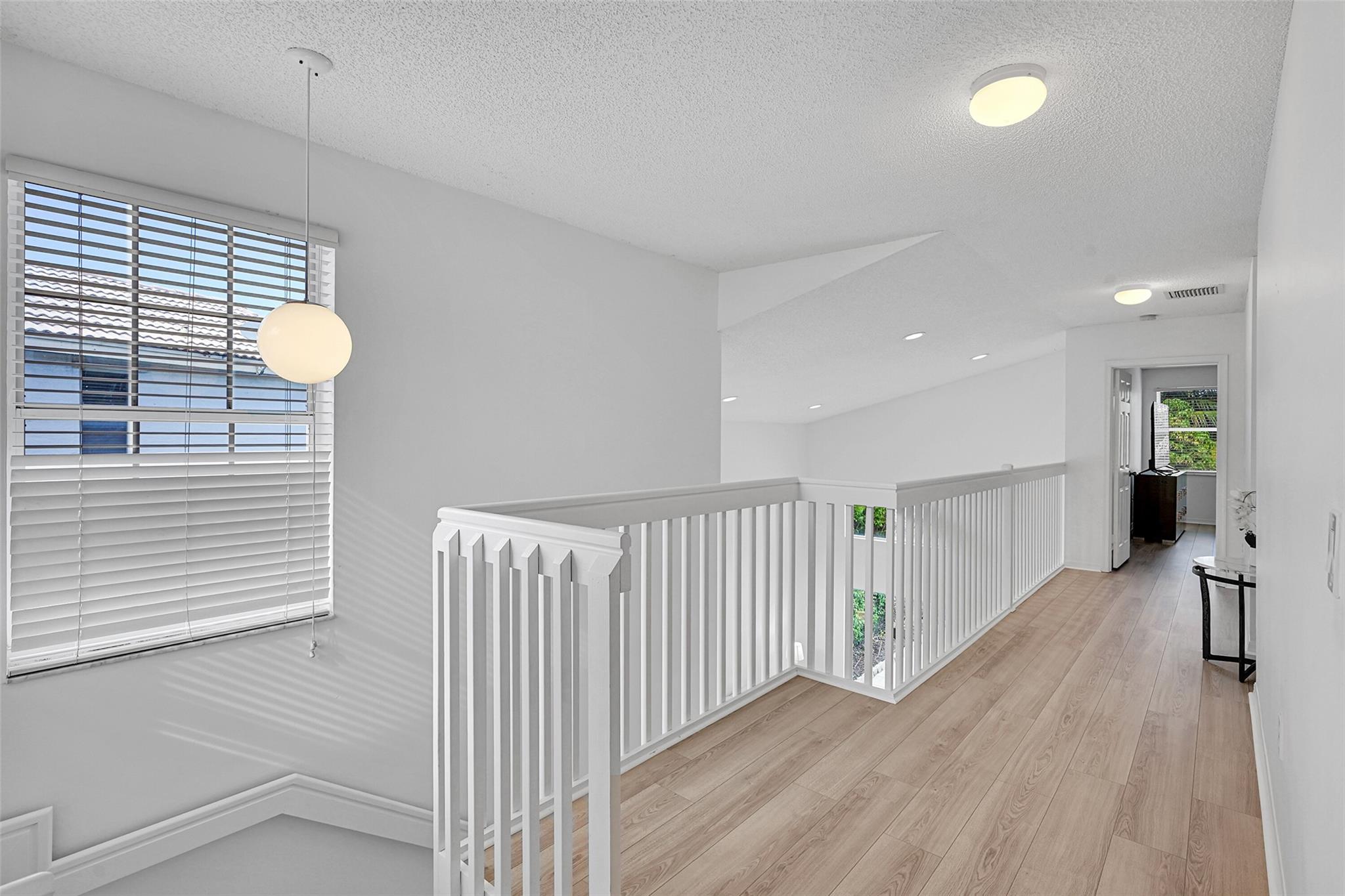 Enclave Wyndham Lakes - Residential