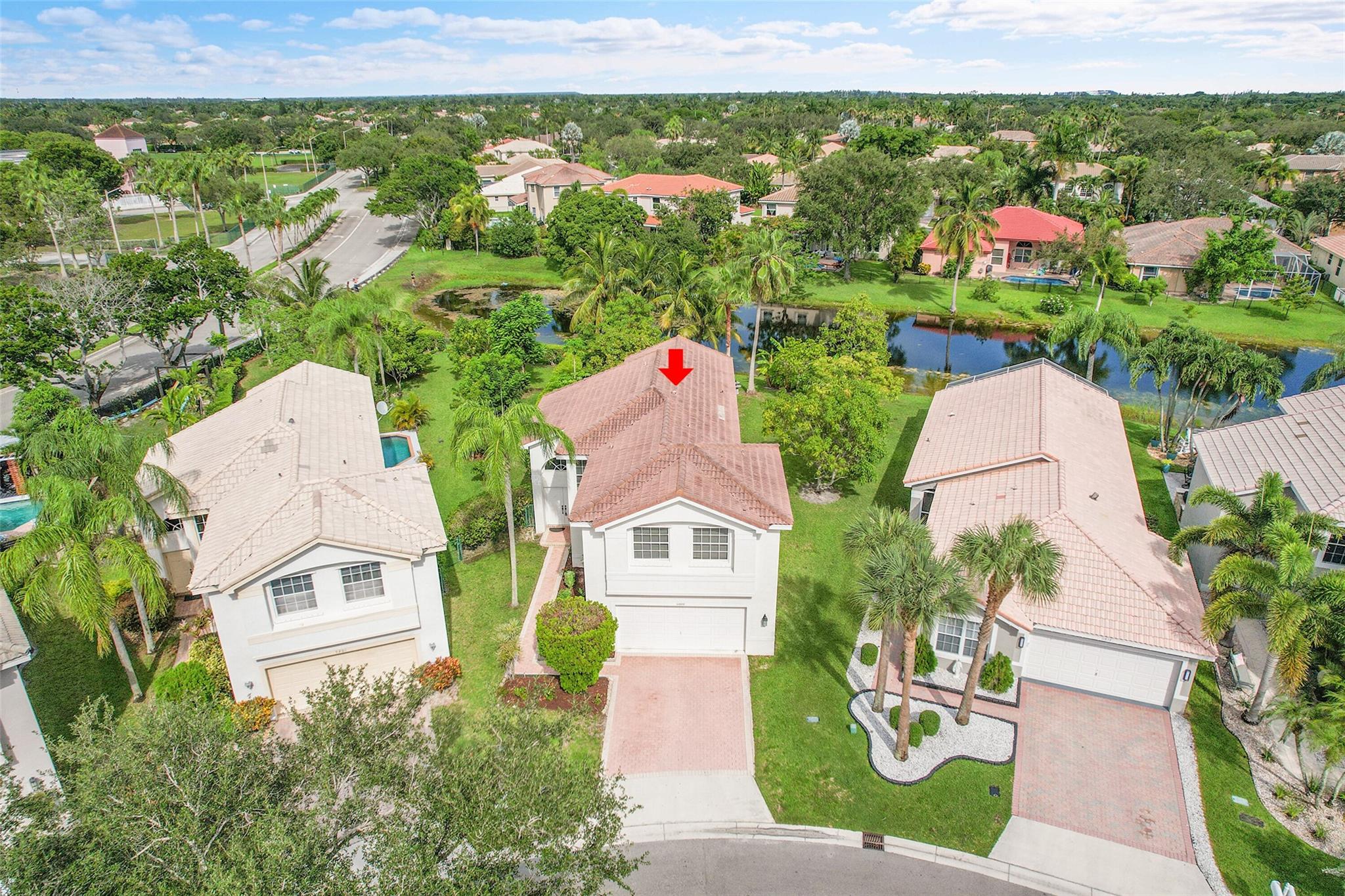 Enclave Wyndham Lakes - Residential