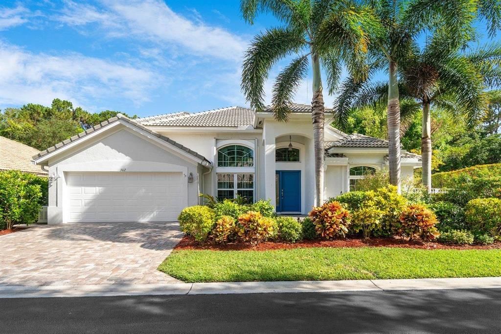 Photo of 302 Timberwood Court, Palm Beach Gardens, FL 33418 (MLS # R10720998)