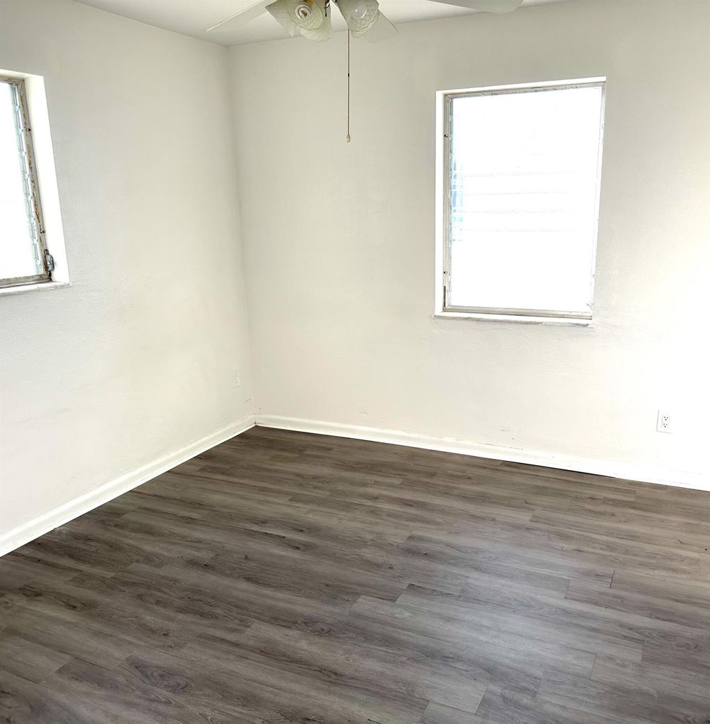 Photo of 141 SE Bonita Court, Port Saint Lucie, FL 34983 (MLS # R10945100)