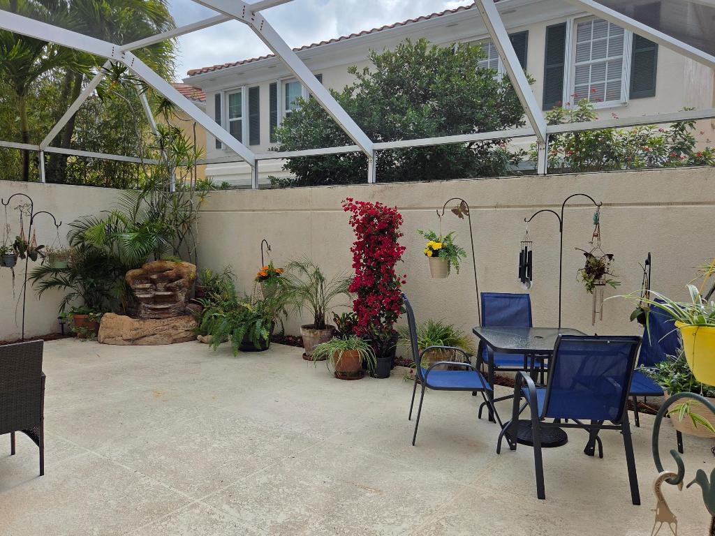 Tequesta Oaks - Residential Lease