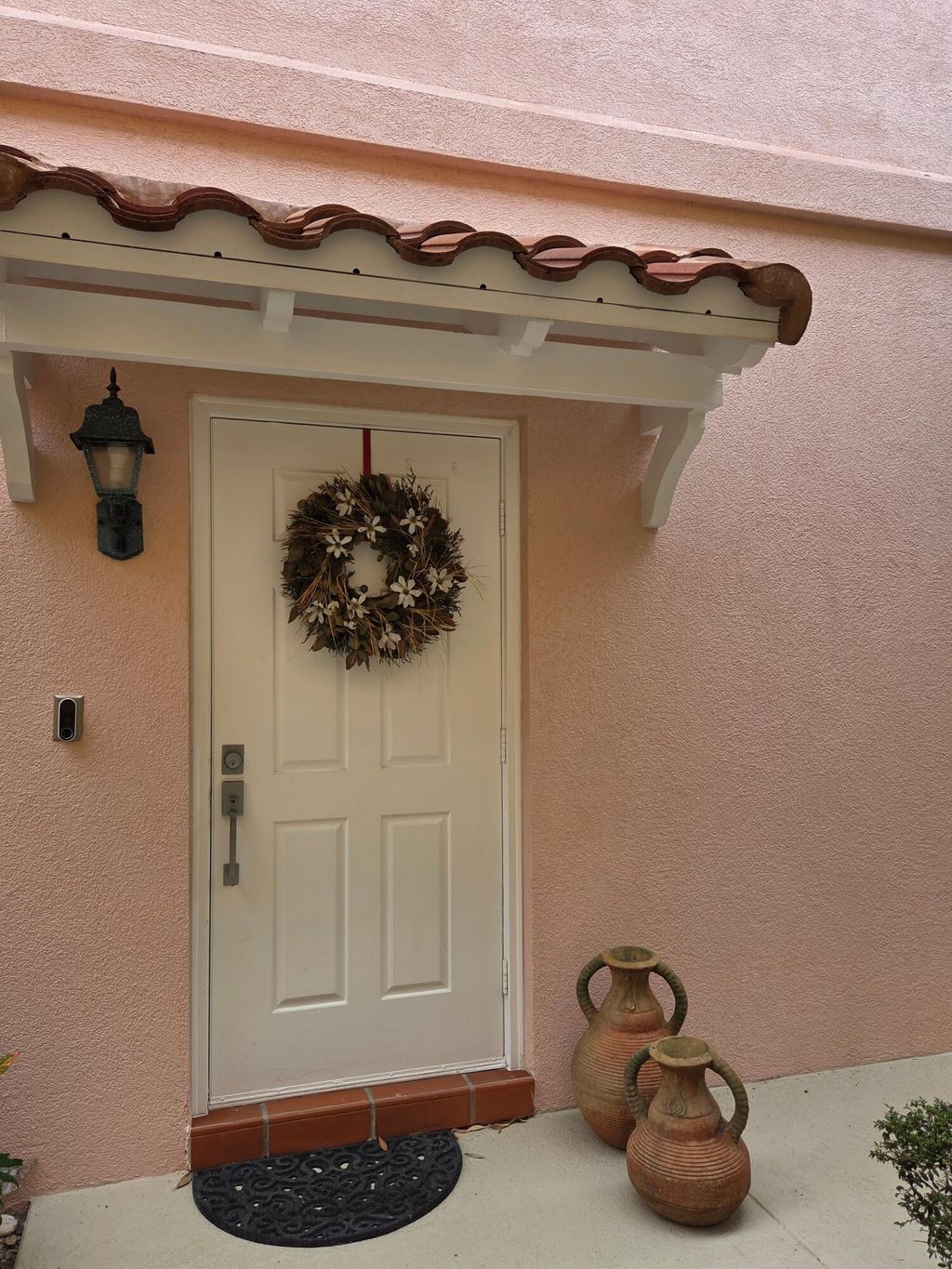 Photo of 58 Tall Oaks Circle, Tequesta, FL 33469 (MLS # R11152718)