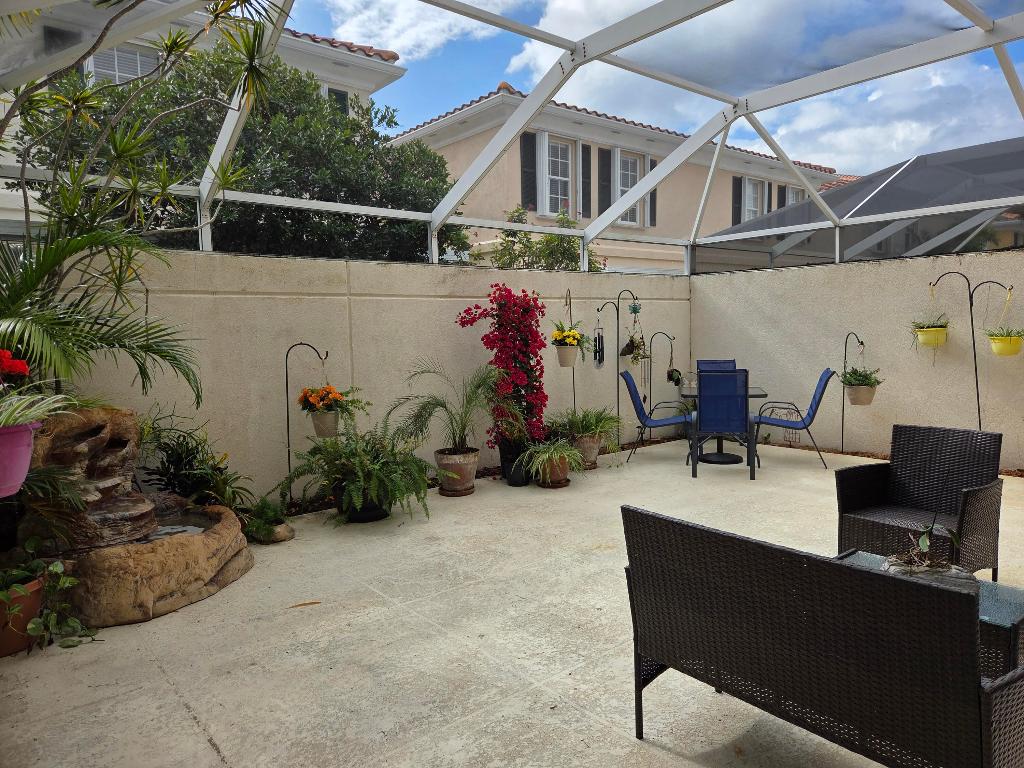 Tequesta Oaks - Residential Lease