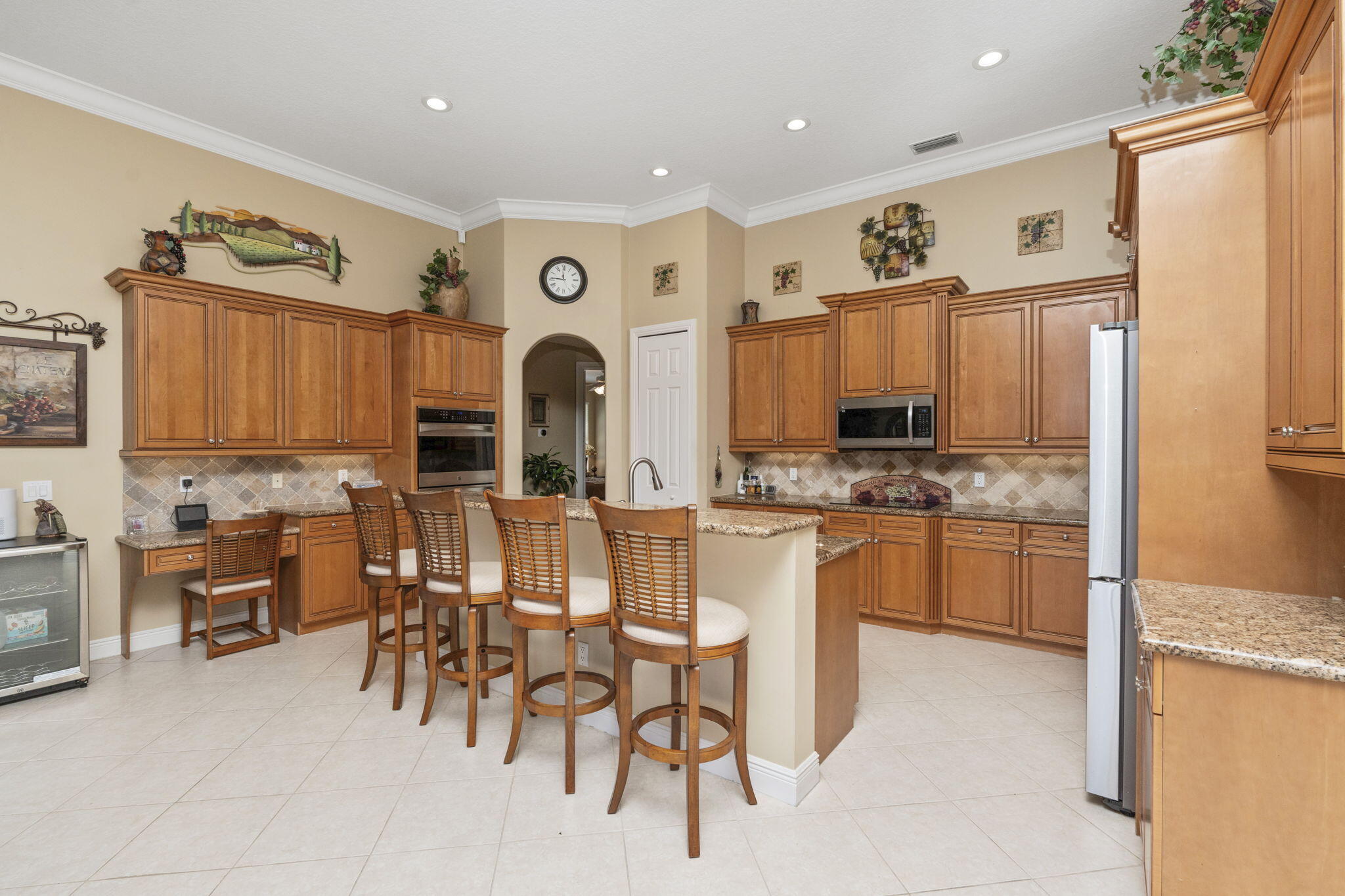 LAURELS - Residential