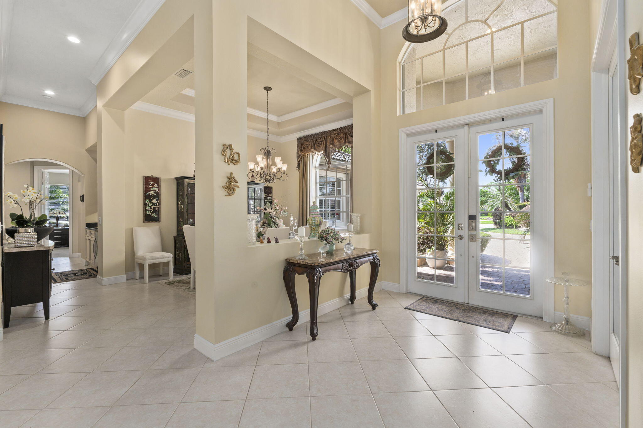 LAURELS - Residential