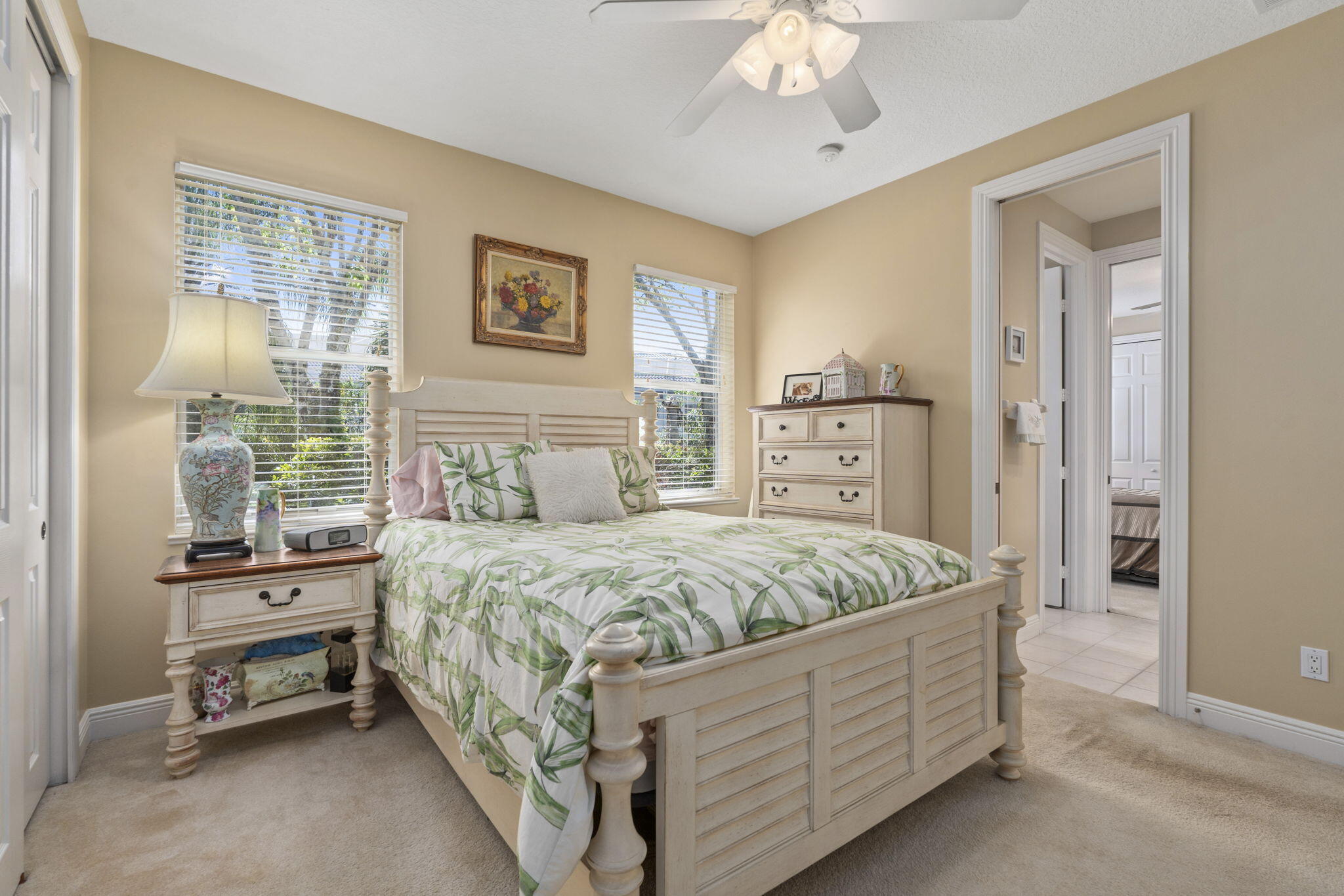 LAURELS - Residential