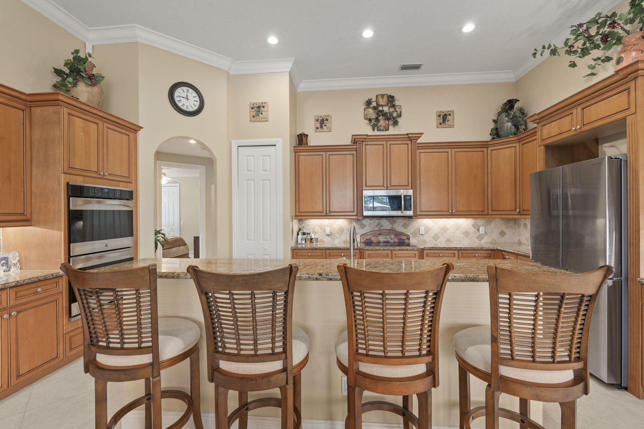 LAURELS - Residential