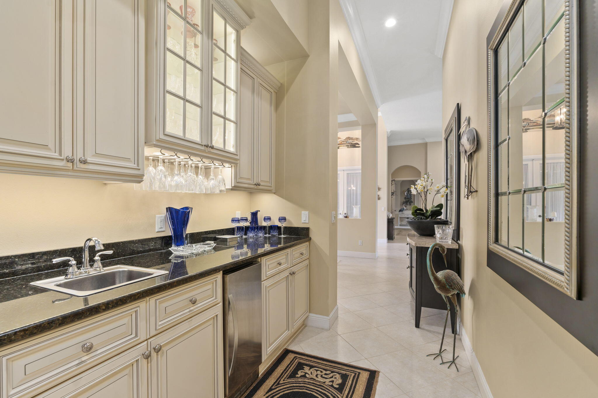 LAURELS - Residential