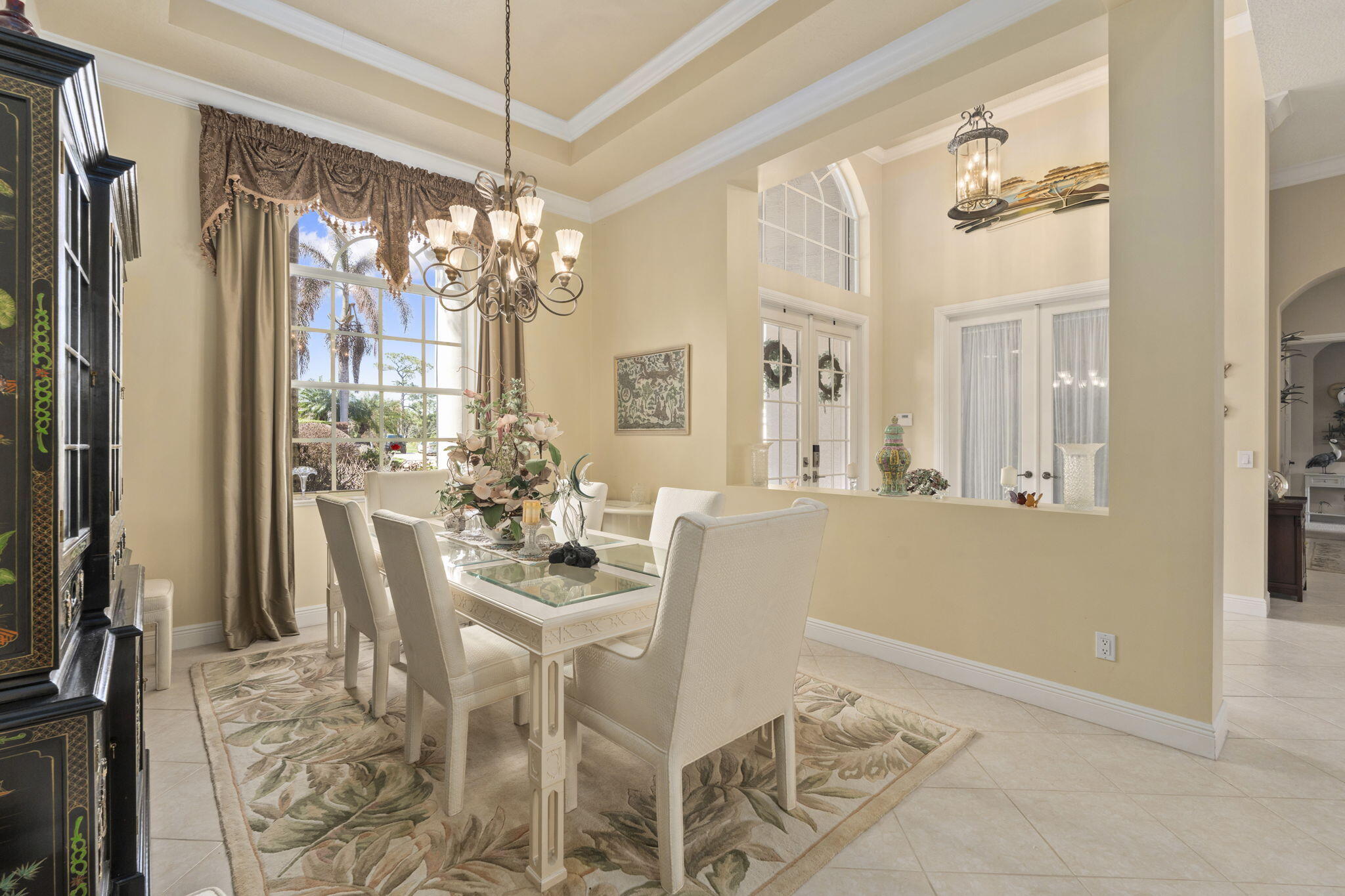 LAURELS - Residential