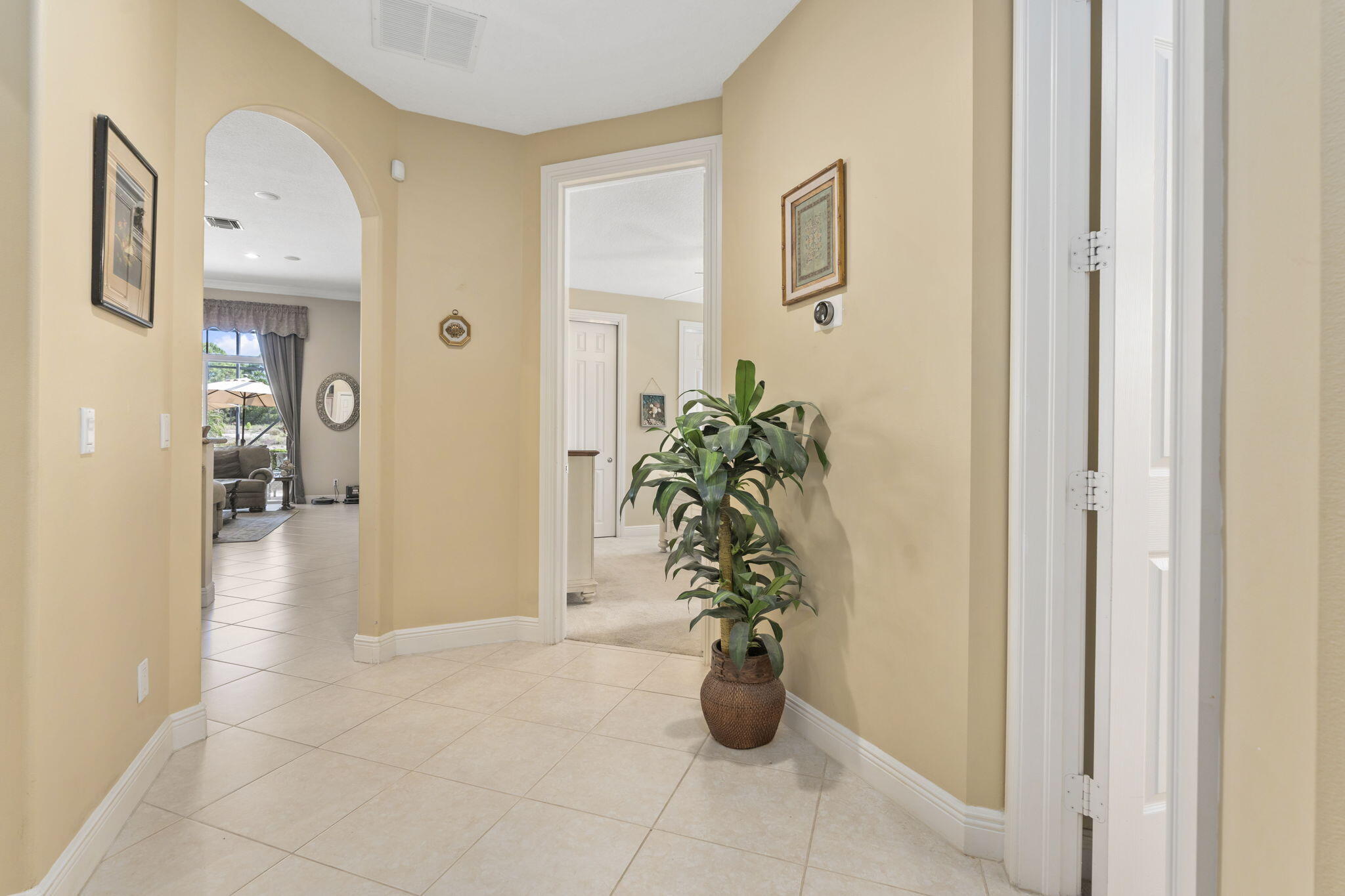 LAURELS - Residential