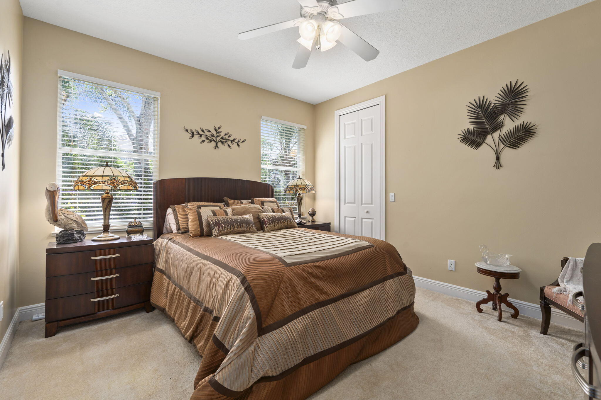 LAURELS - Residential