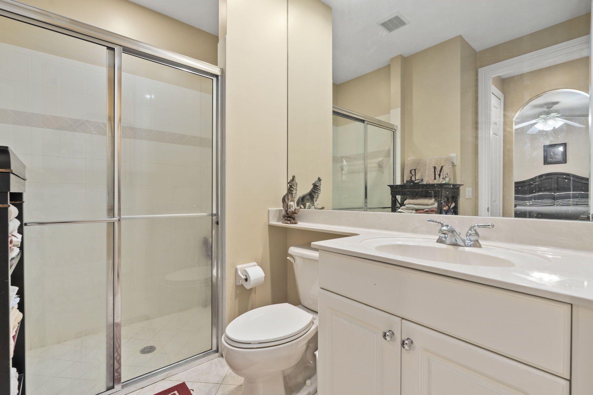 LAURELS - Residential