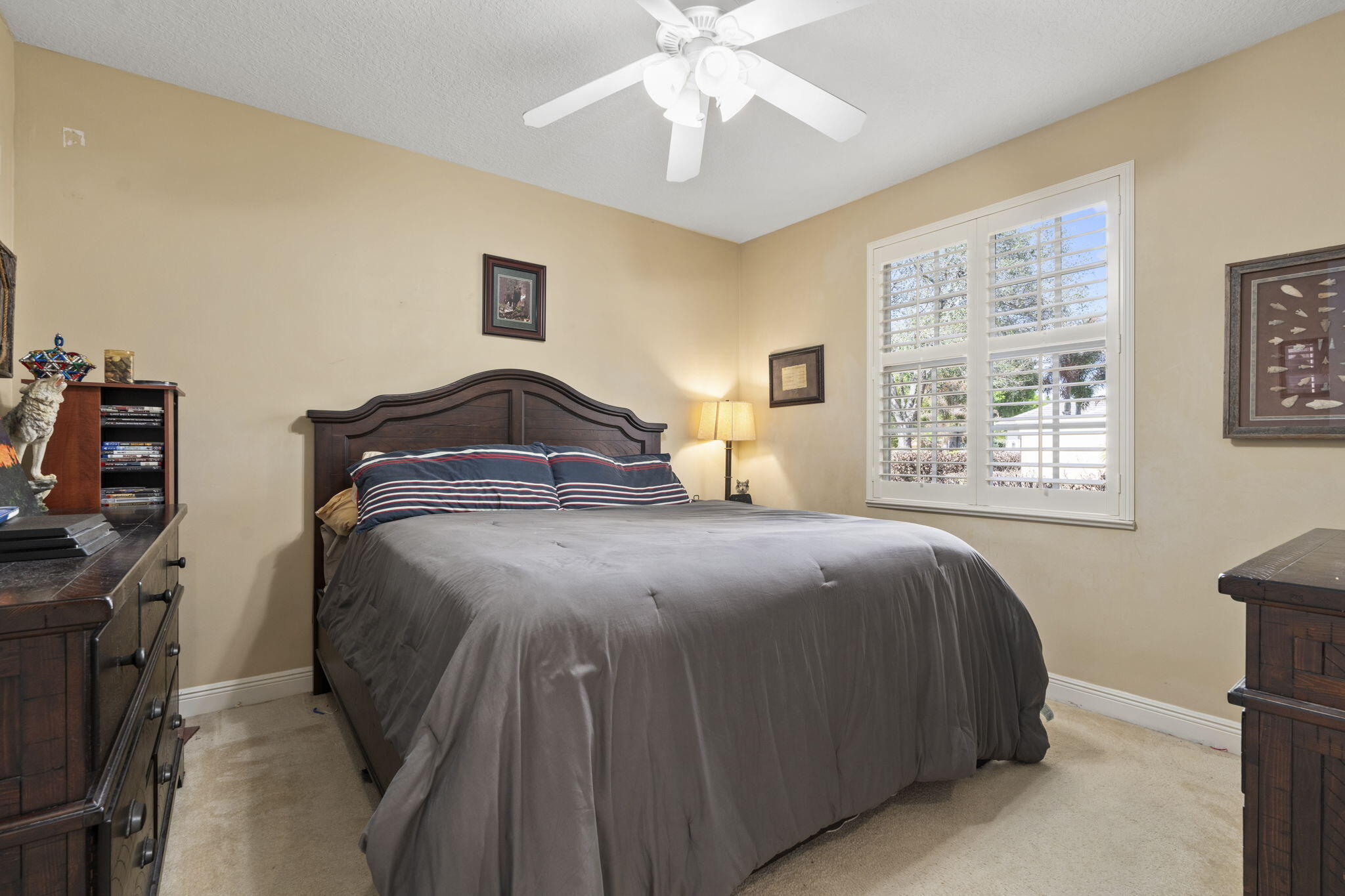 LAURELS - Residential