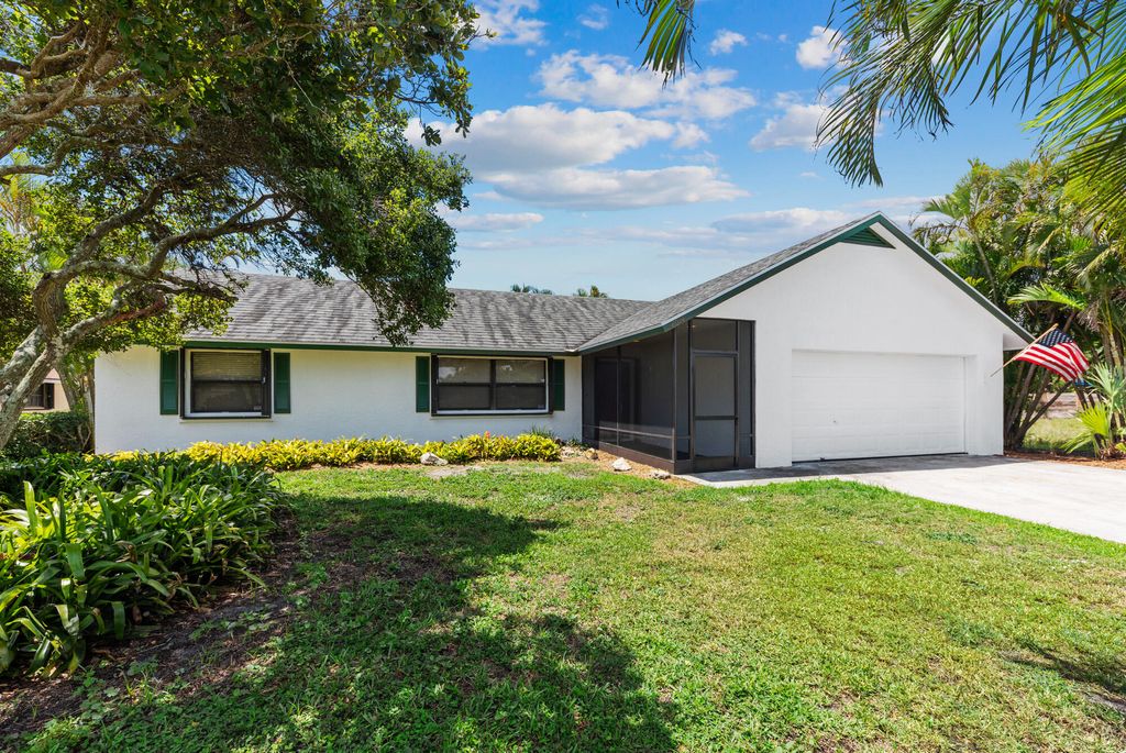 Photo of 8014 SE Carlton Street, Hobe Sound, FL 33455 (MLS # R10798316)