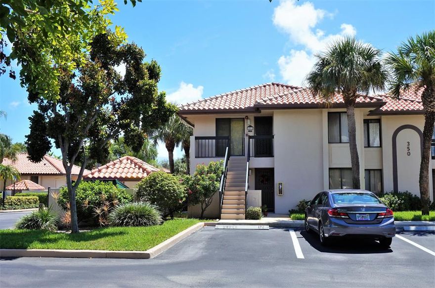 Prime East Boca Raton location, east of I-95 and minutes to beaches. Rare second floor exterior corner unit. Tile floors in kitchen, hallway and guest bedroom. Laundry closet on screened balcony. Community pool. Walking distances to restaurants and shopping.