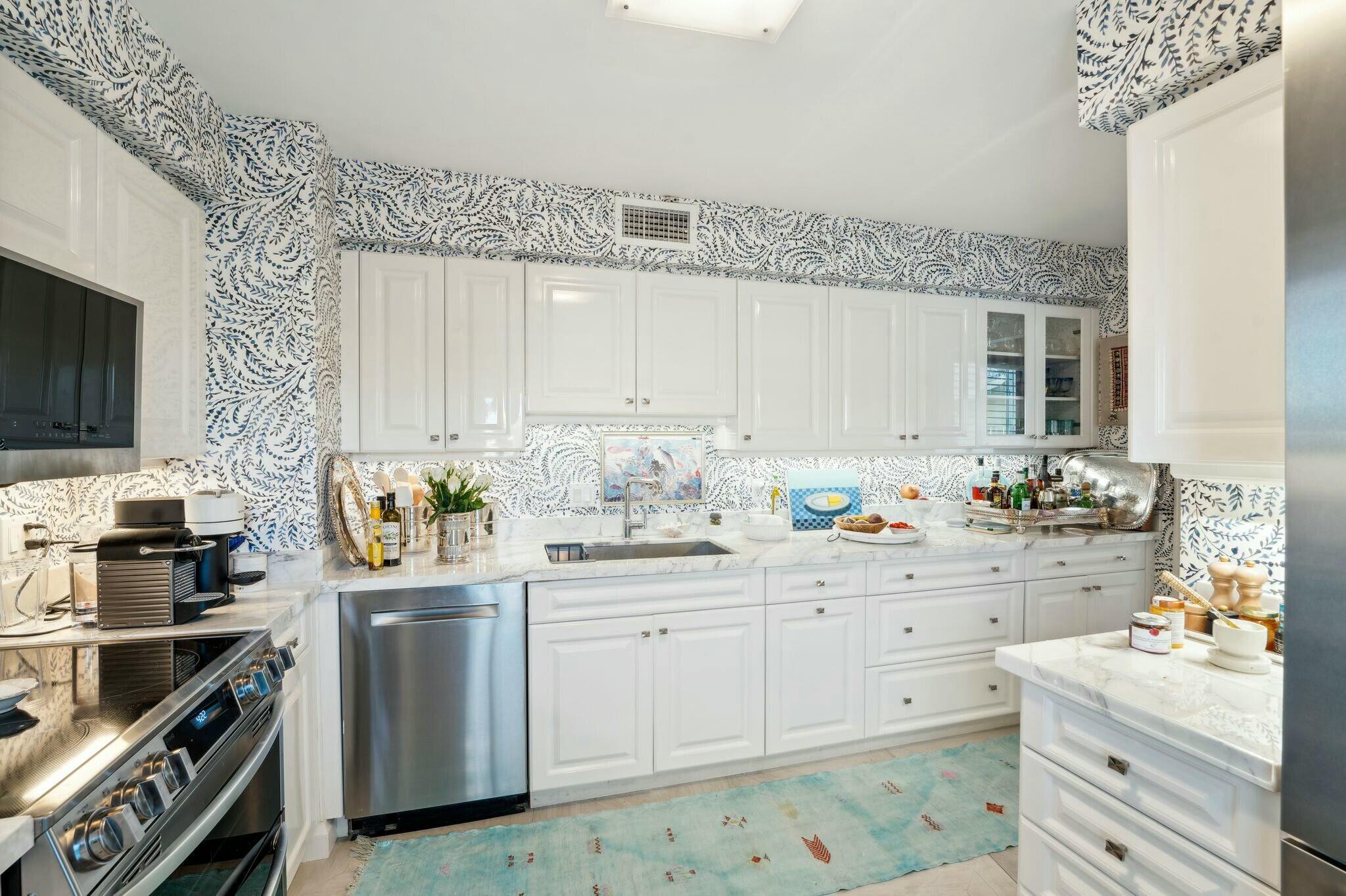 THREE EIGHTY NINE CORP LE - Residential