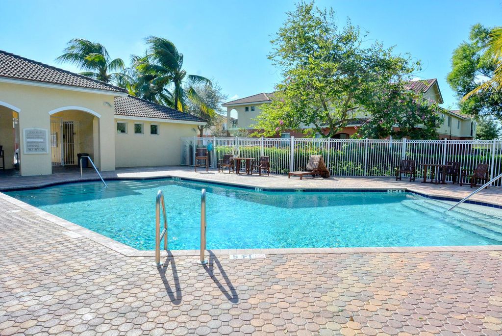 Photo of 45 SE Sedona Circle #105, Stuart, FL 34994 (MLS # R10995794)