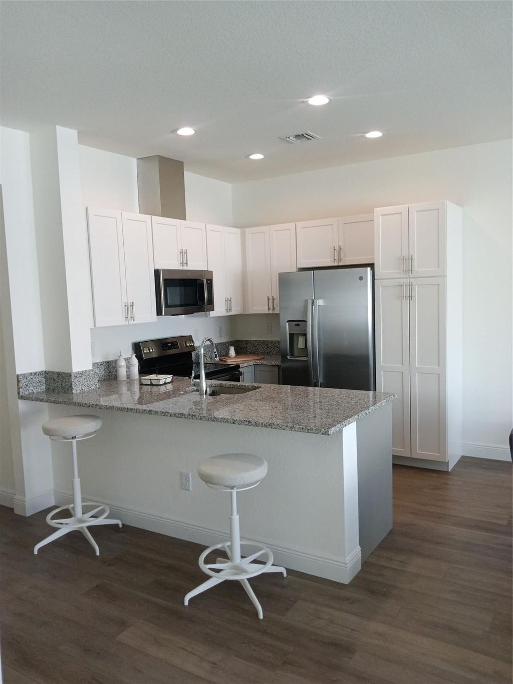 Photo of 341 SW Oak Alley, Delray Beach, FL 33444 (MLS # F10401790)