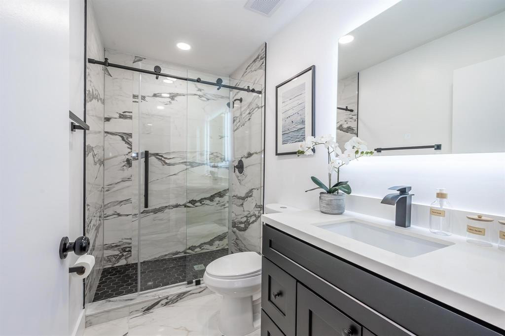 Apple Creek 133-8 B - Residential Lease