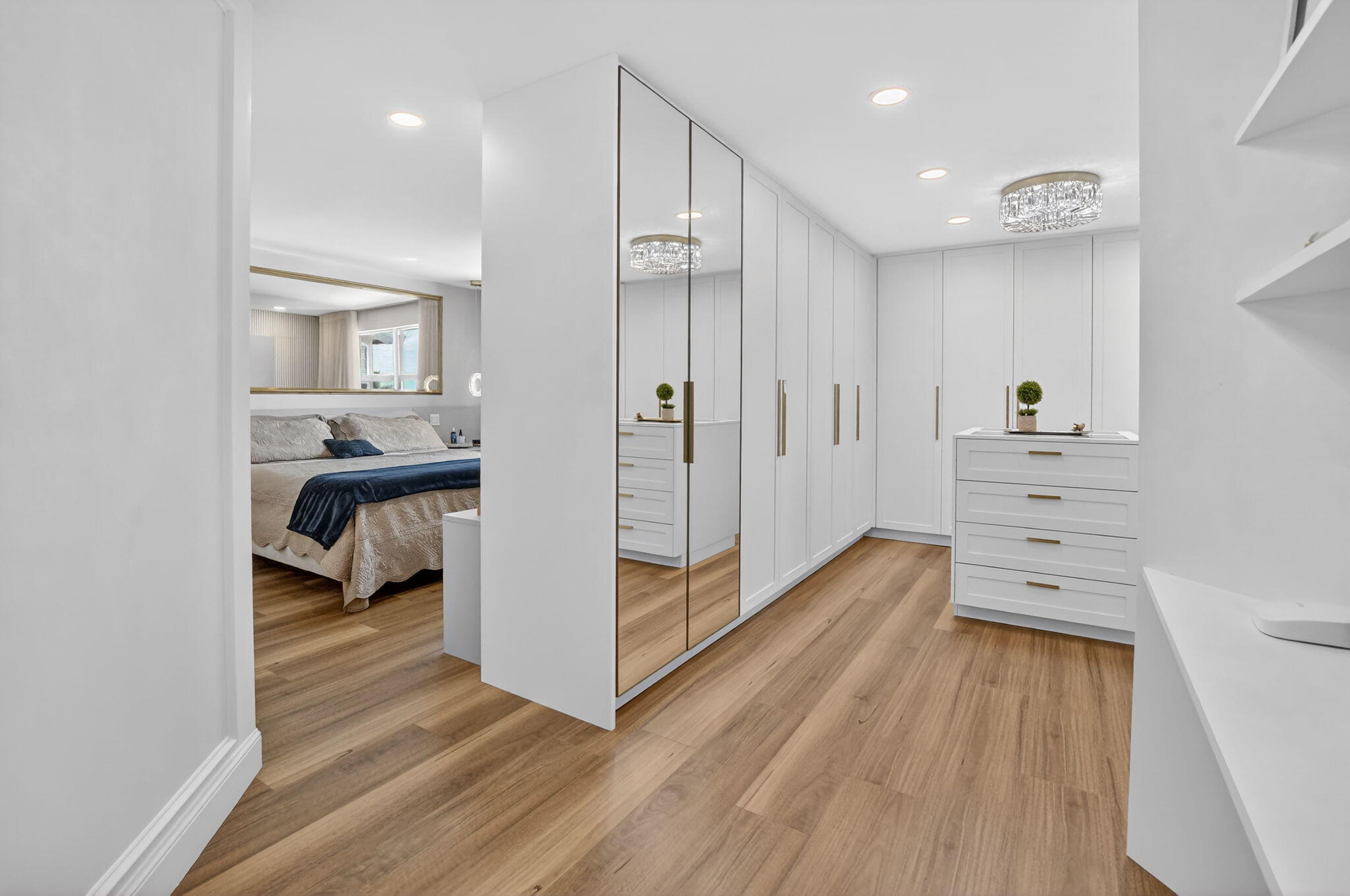 HARBOUR SPRINGS AT MISSION BAY - Residential