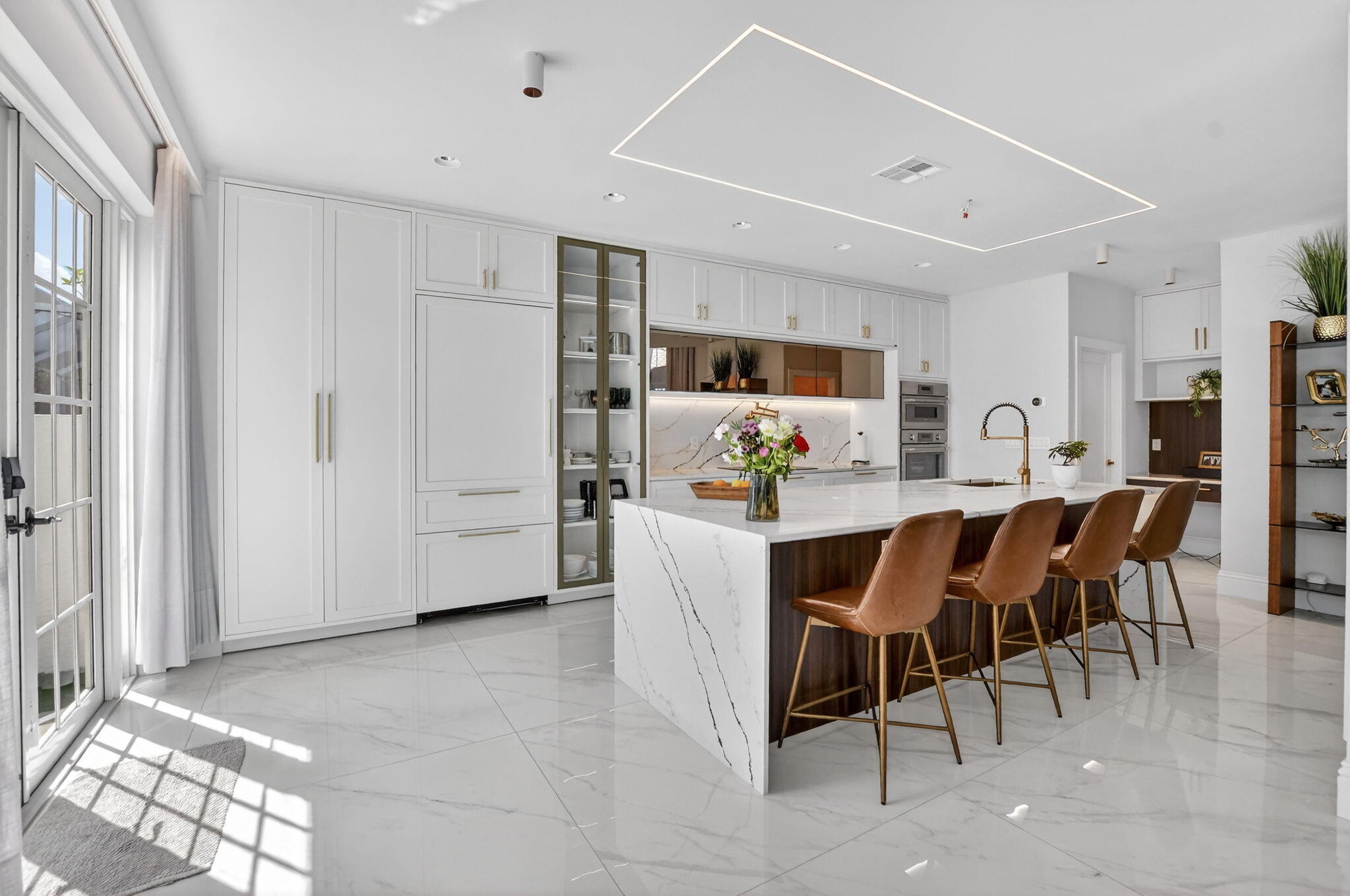 HARBOUR SPRINGS AT MISSION BAY - Residential