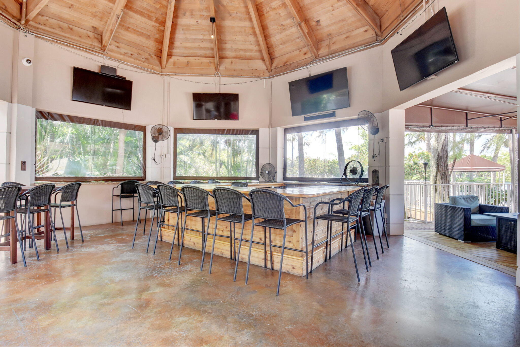 HARBOUR SPRINGS AT MISSION BAY - Residential