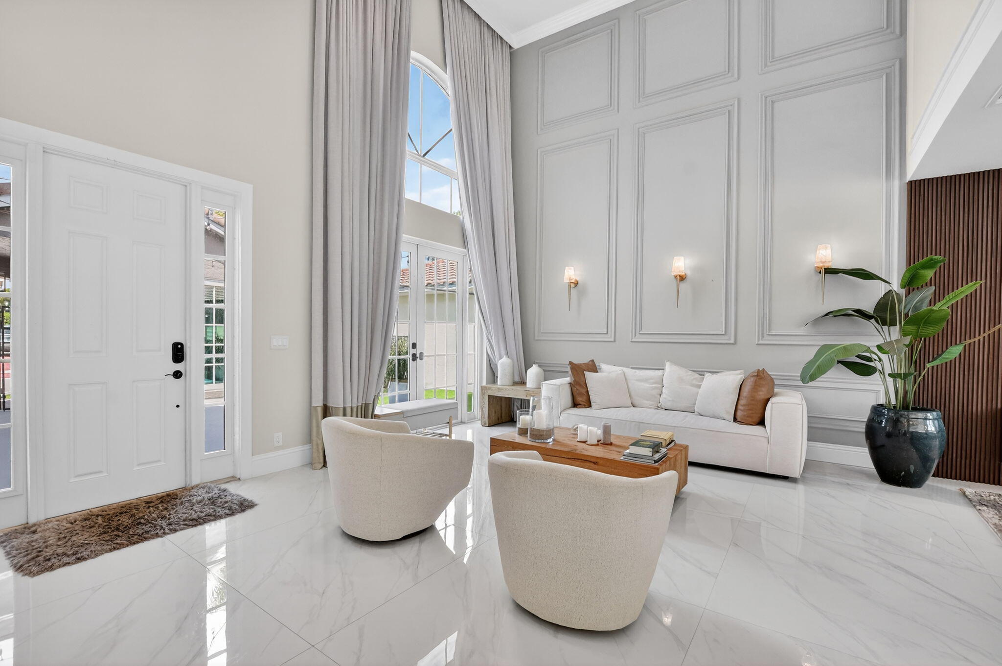 HARBOUR SPRINGS AT MISSION BAY - Residential