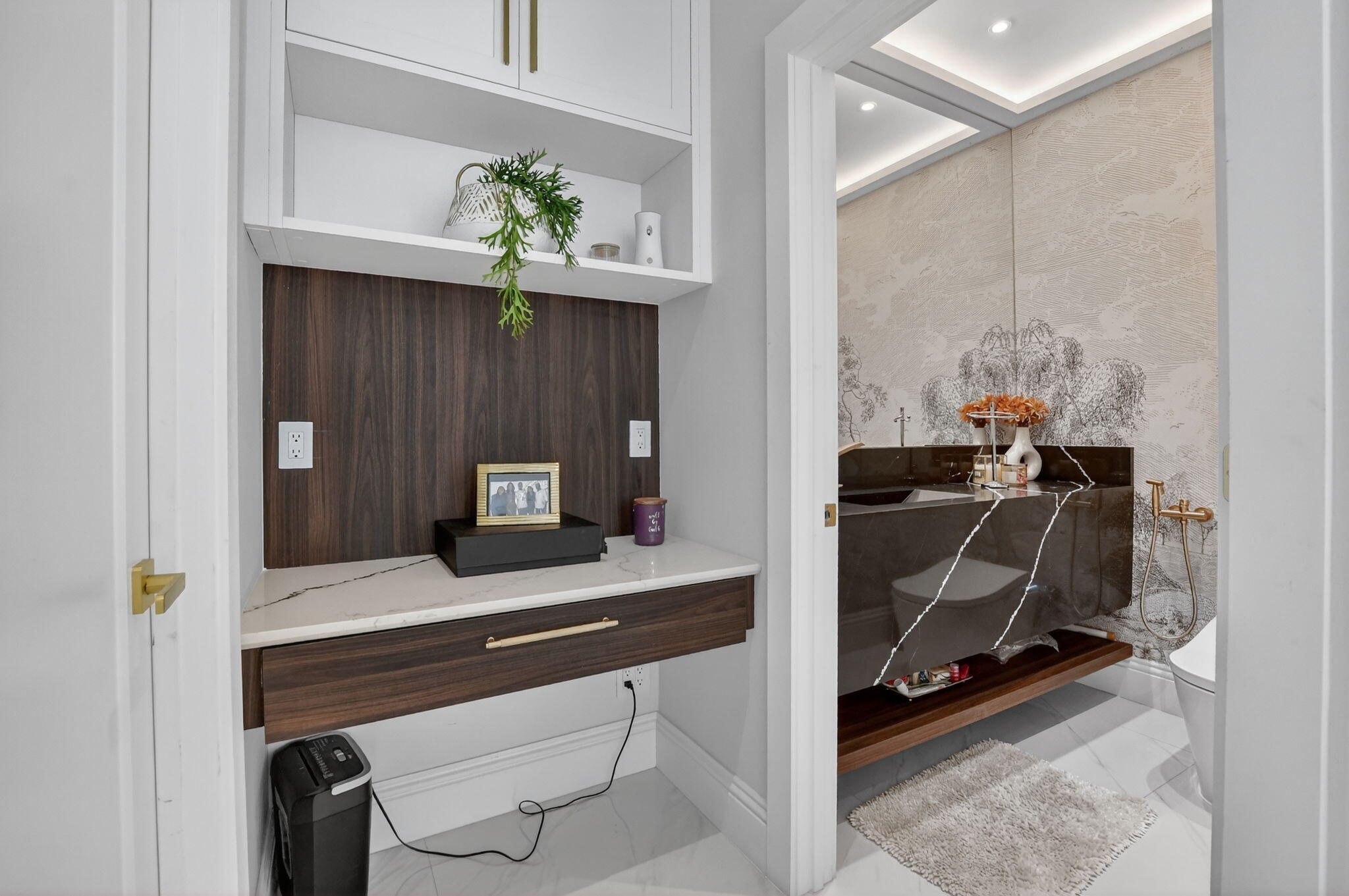 HARBOUR SPRINGS AT MISSION BAY - Residential