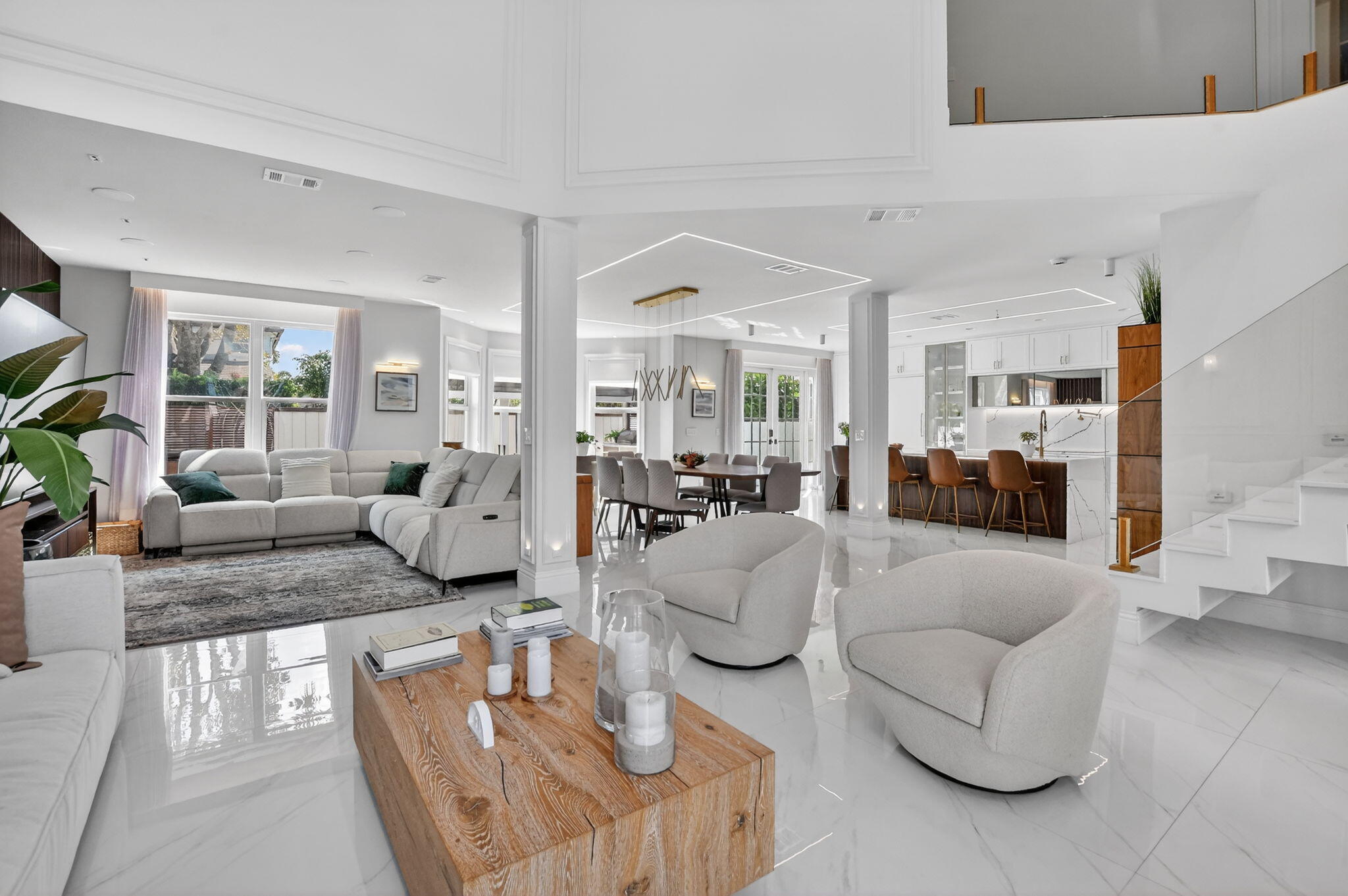 HARBOUR SPRINGS AT MISSION BAY - Residential