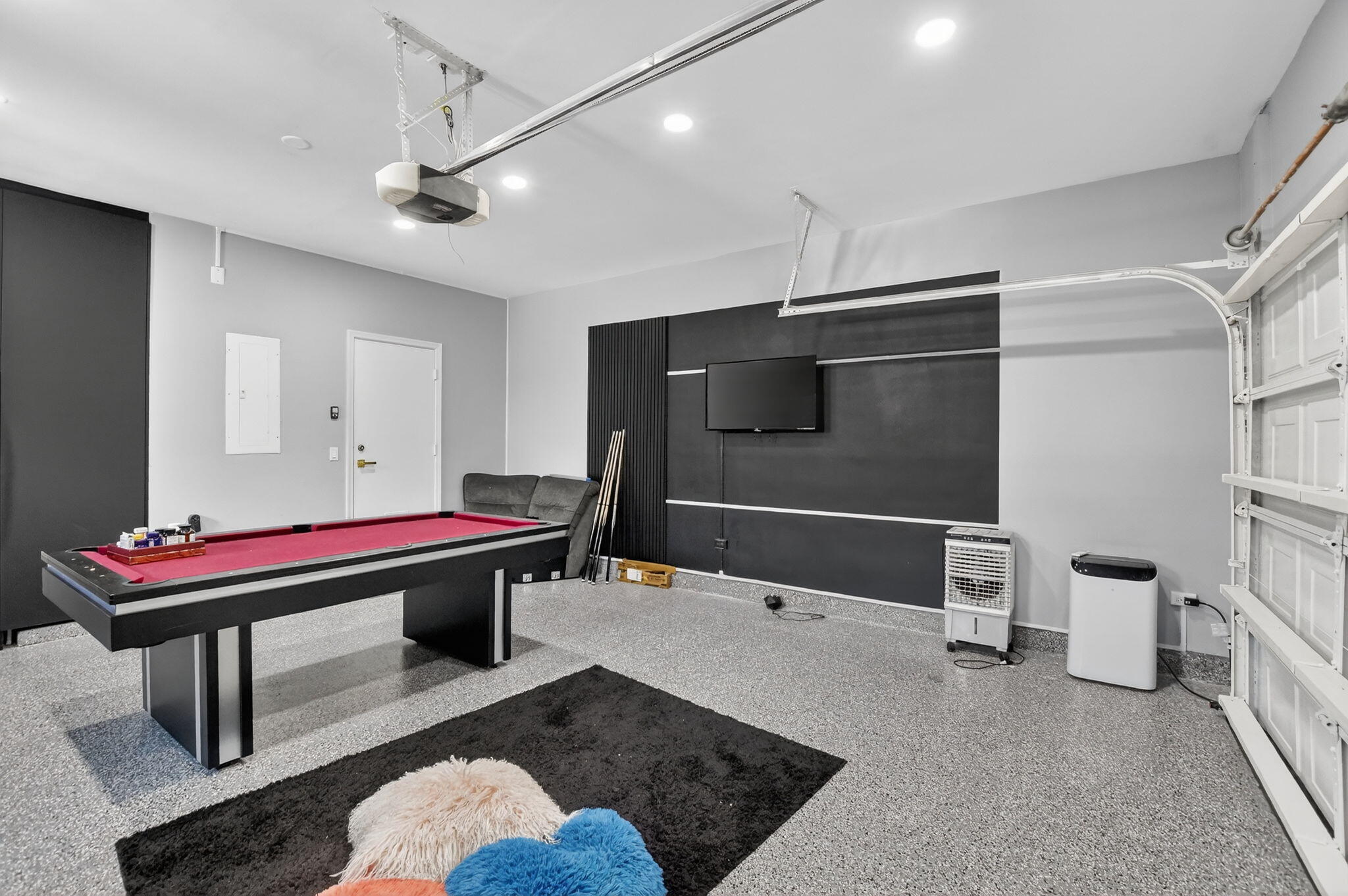 HARBOUR SPRINGS AT MISSION BAY - Residential