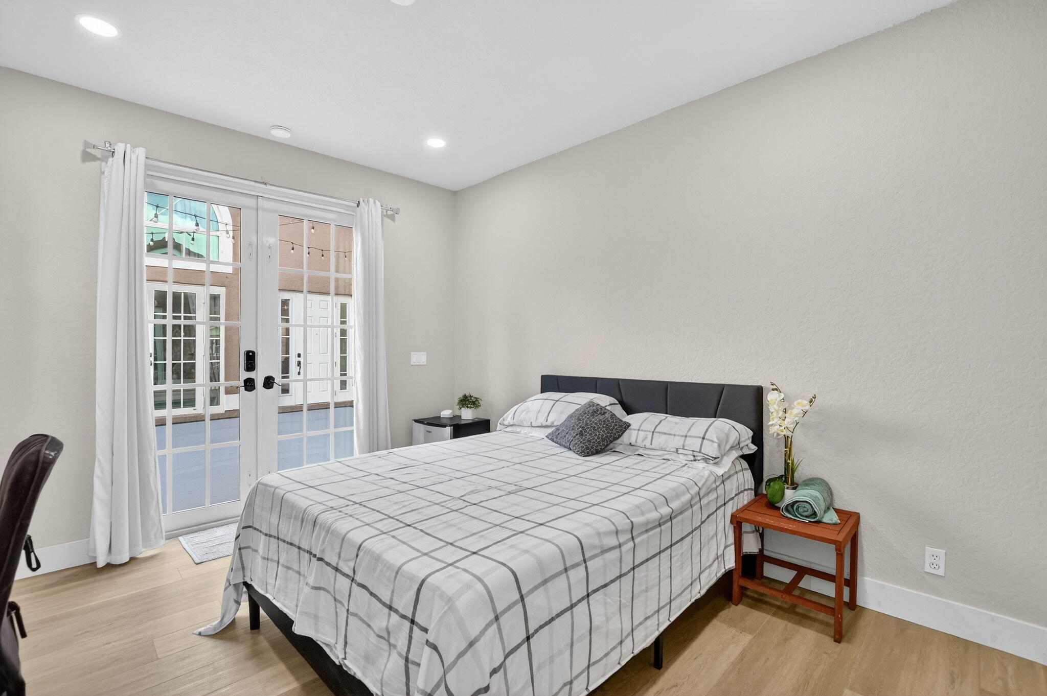 HARBOUR SPRINGS AT MISSION BAY - Residential