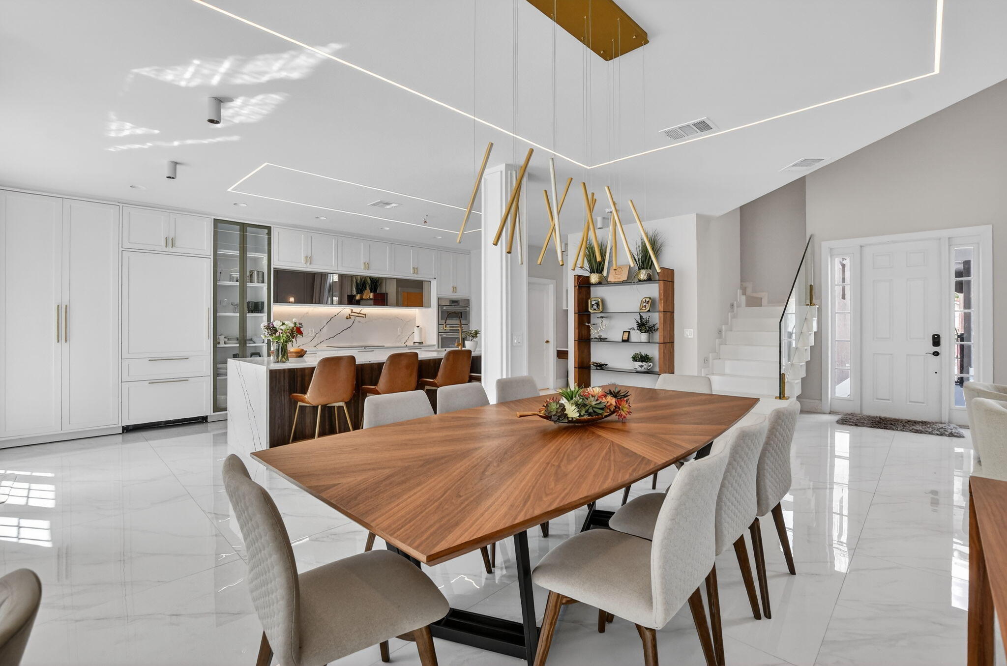 HARBOUR SPRINGS AT MISSION BAY - Residential