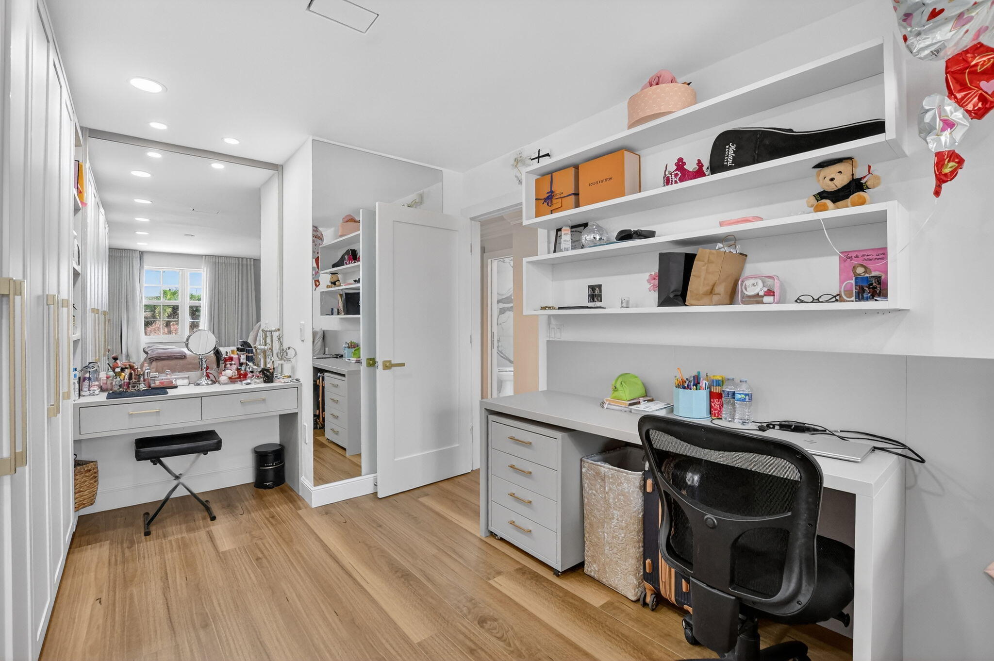 HARBOUR SPRINGS AT MISSION BAY - Residential