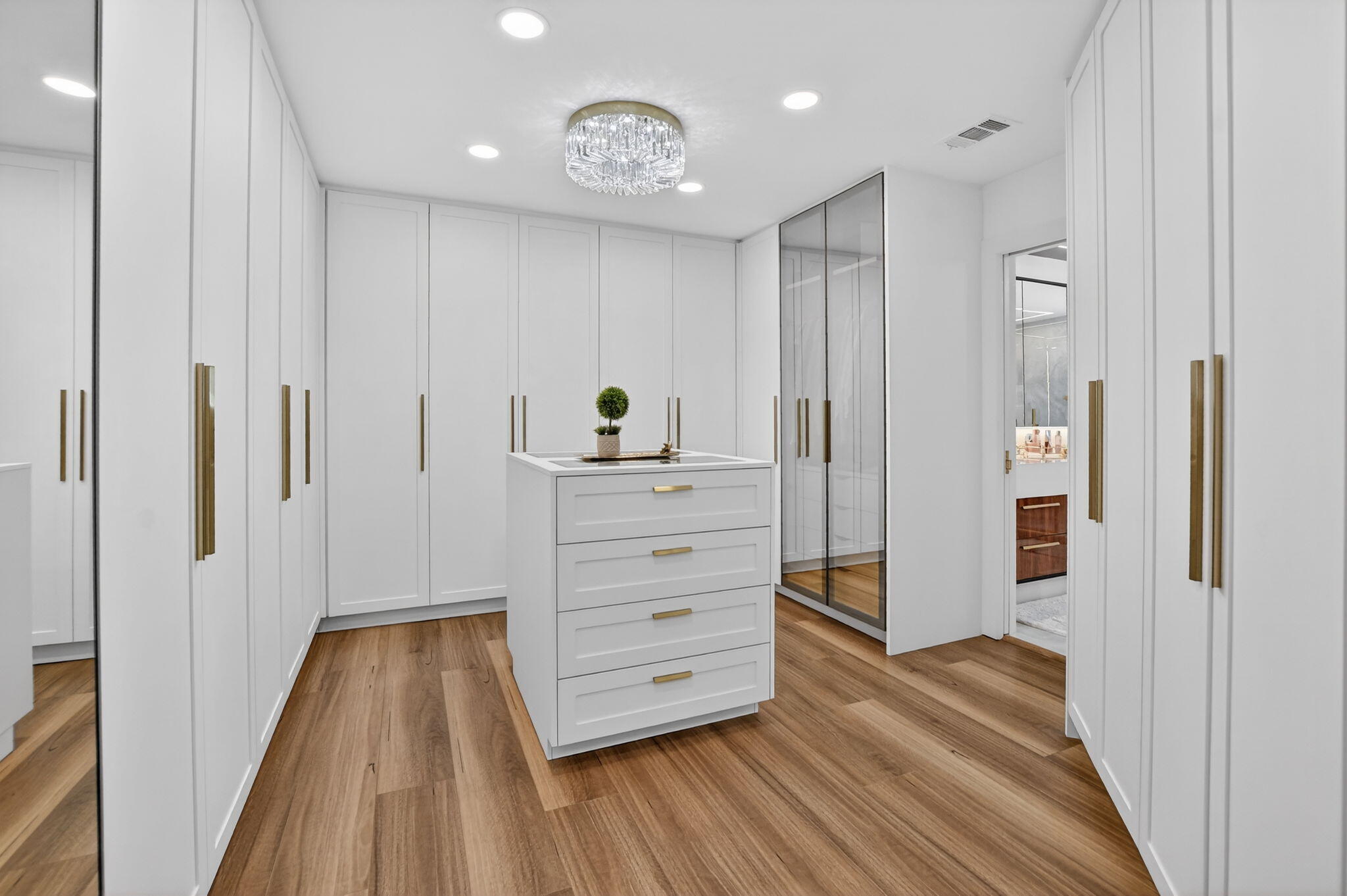 HARBOUR SPRINGS AT MISSION BAY - Residential