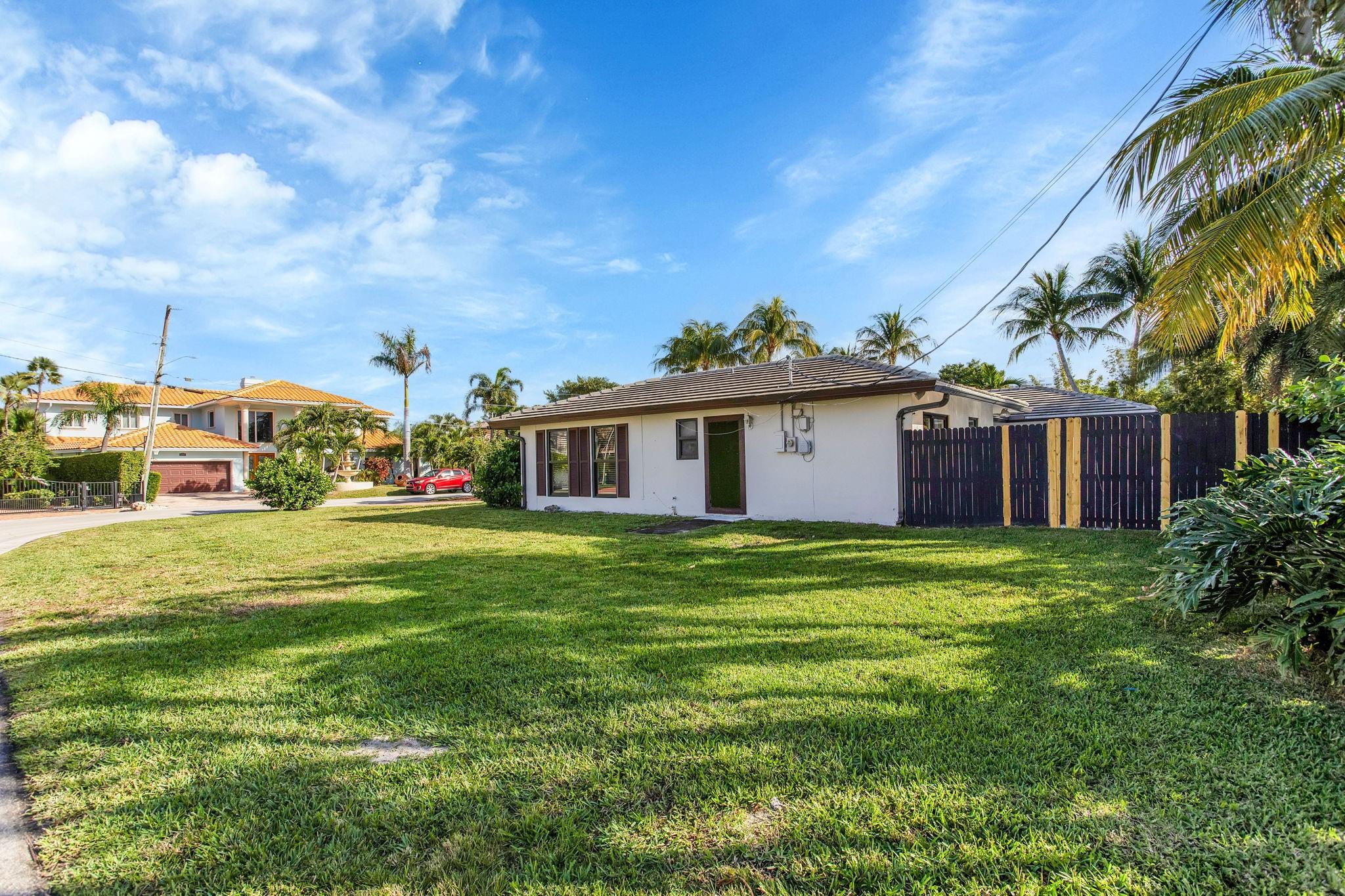 24 Castle Harbor Isle