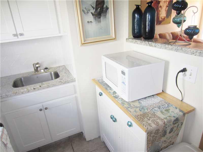 FLORANADA CONDOMINIUMS - Residential