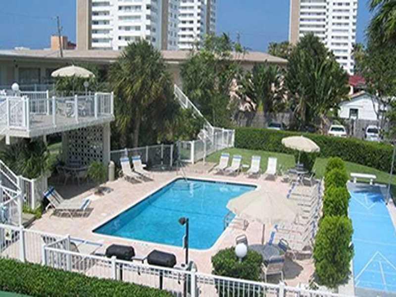 FLORANADA CONDOMINIUMS - Residential