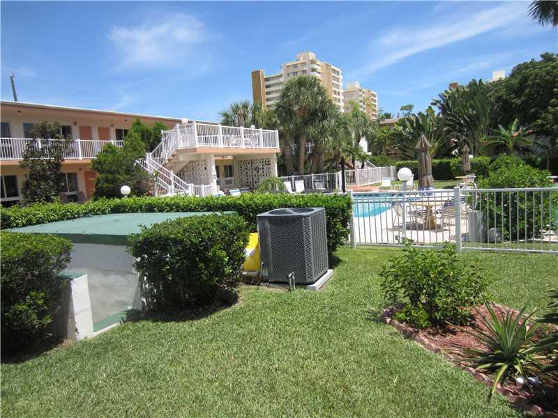 FLORANADA CONDOMINIUMS - Residential