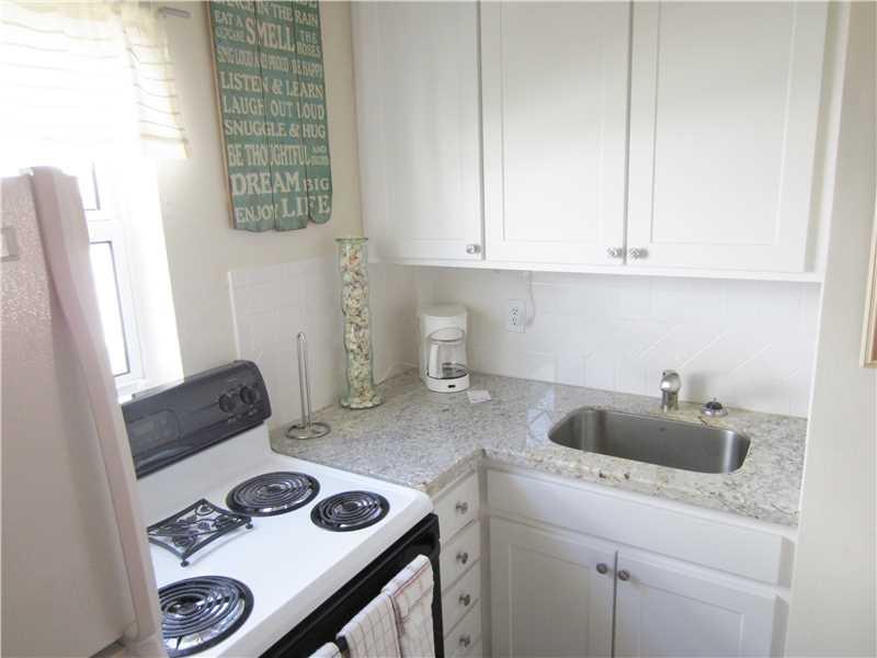 FLORANADA CONDOMINIUMS - Residential