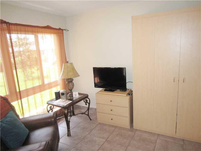 FLORANADA CONDOMINIUMS - Residential