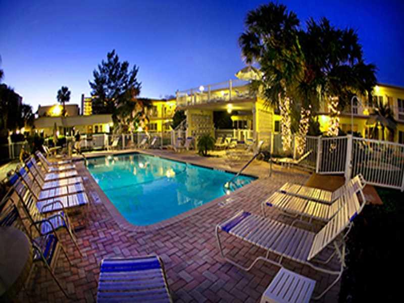 FLORANADA CONDOMINIUMS - Residential