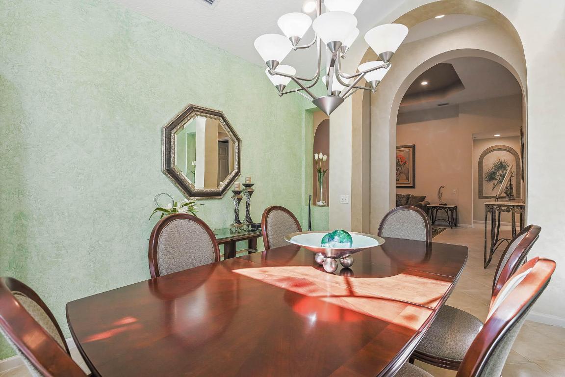 VALENCIA ISLES 2 - Residential