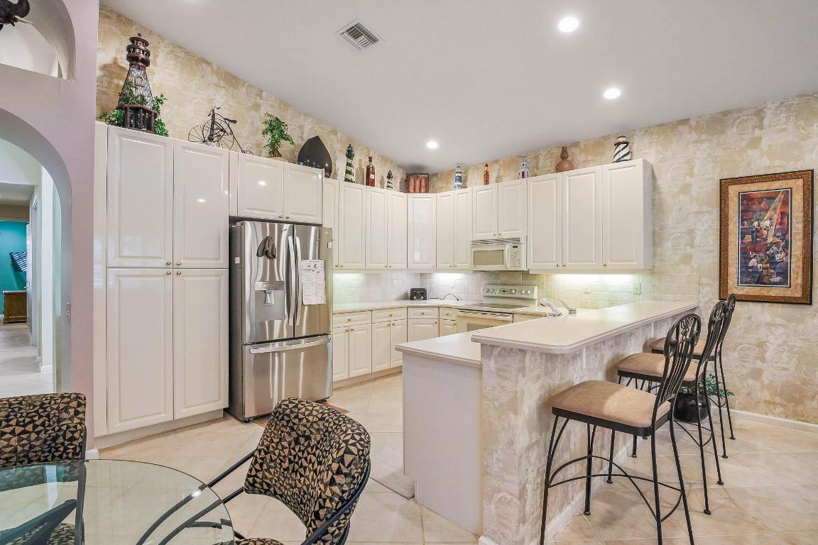 VALENCIA ISLES 2 - Residential