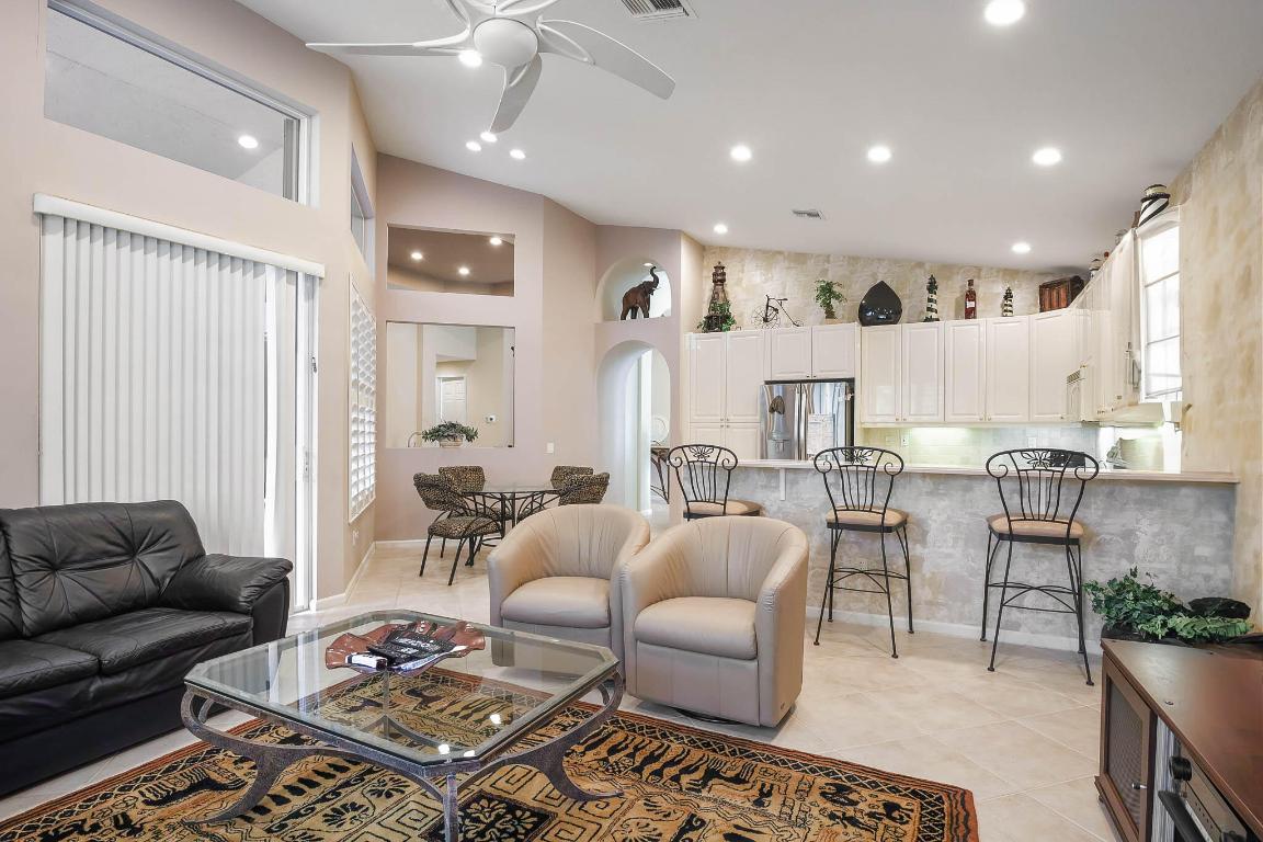 VALENCIA ISLES 2 - Residential