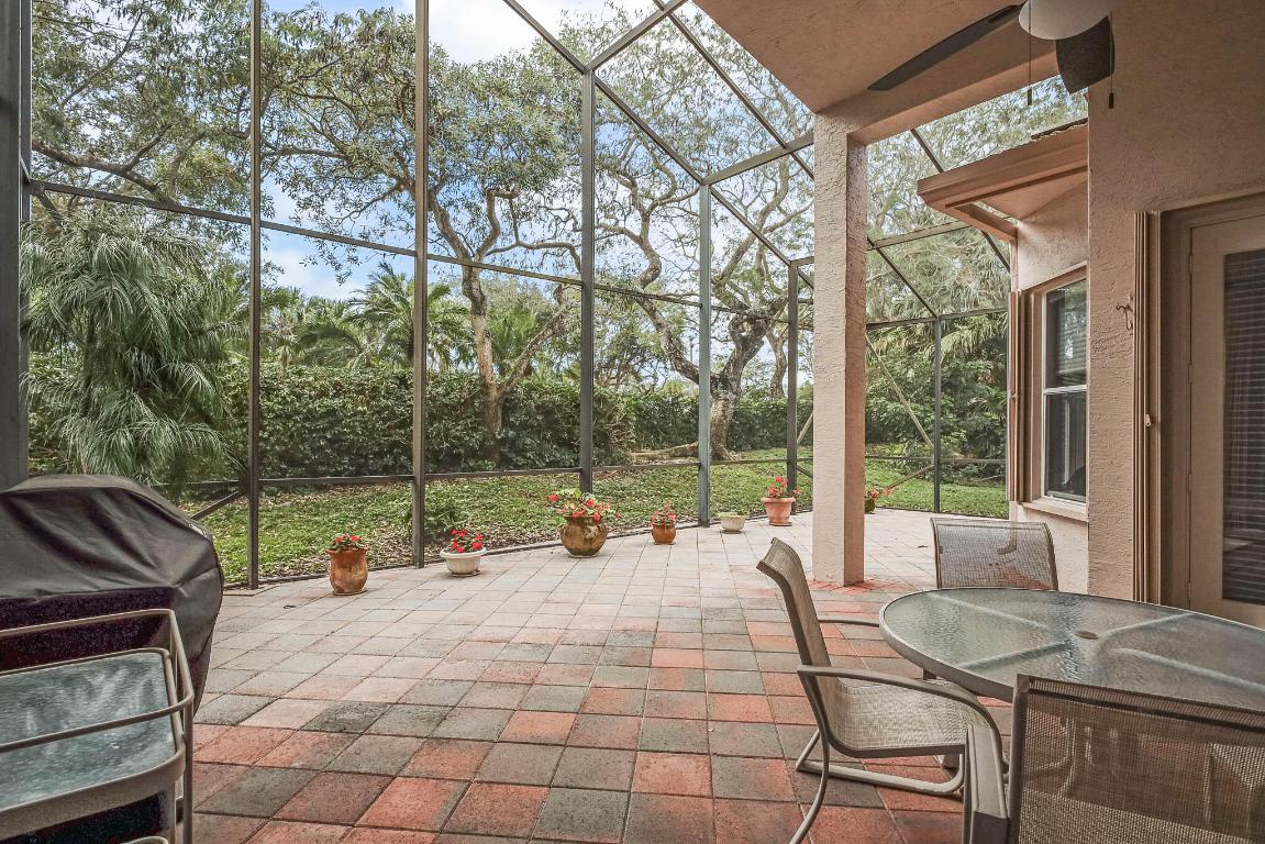 VALENCIA ISLES 2 - Residential