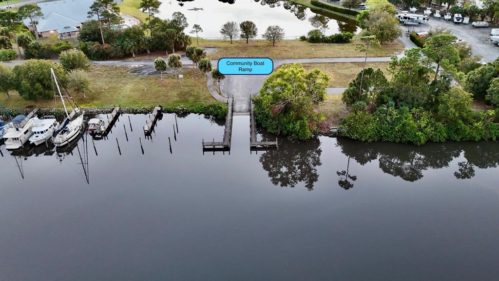 Photo of 8998 SW Bonneville Drive, Stuart, FL 34997 (MLS # R11089459)